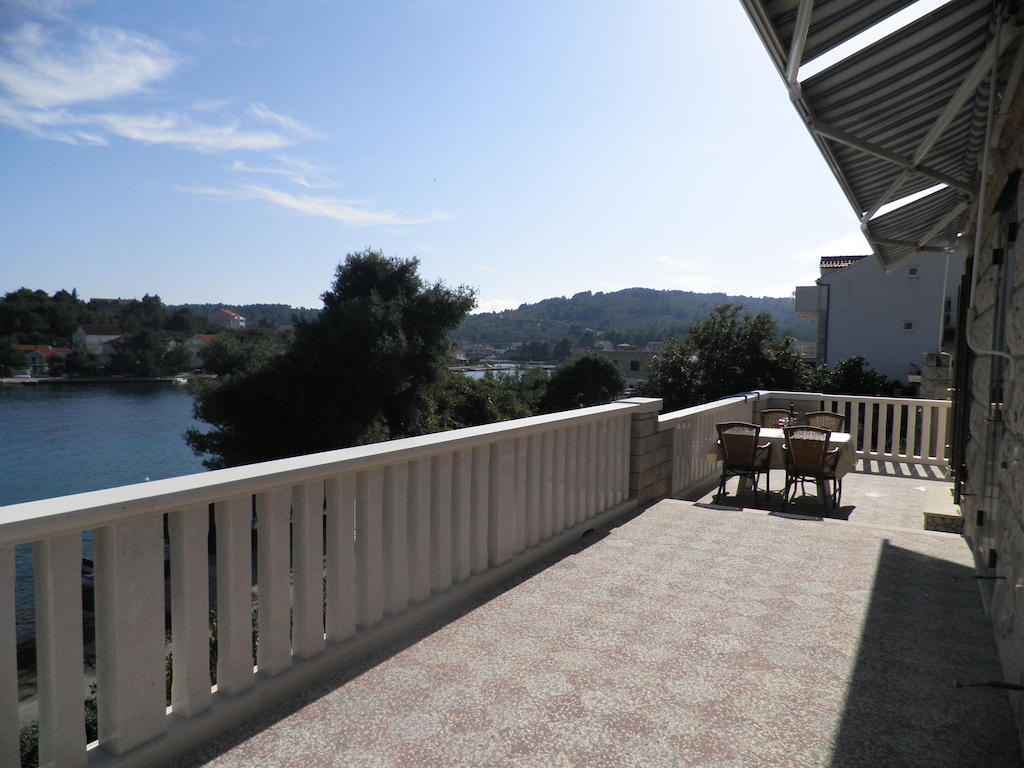 Apartments Holiday Лумбарда Номер фото